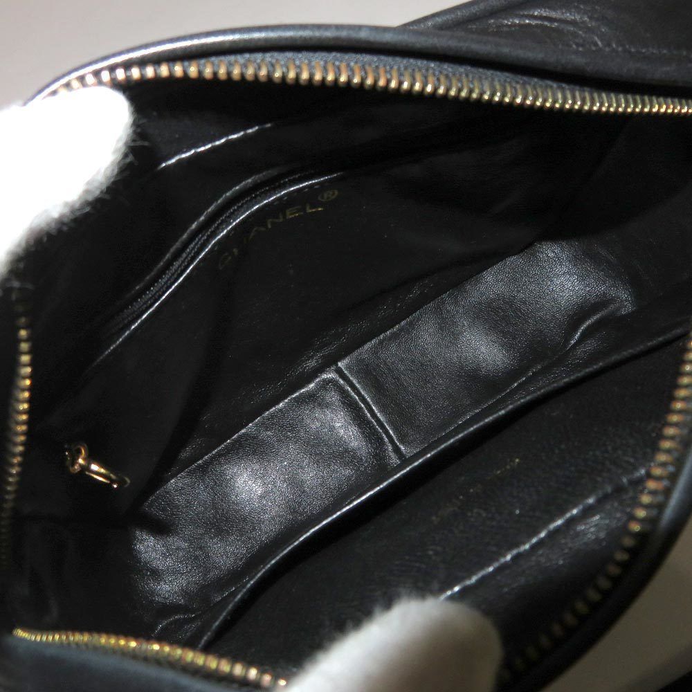 Chanel Lambskin Single Chain Shoulder Bag Matelasse Black - Picture 9 of 10